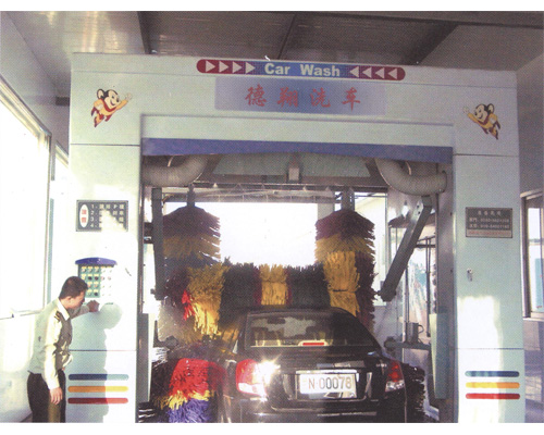 中巴洗車(chē)機(jī)2
